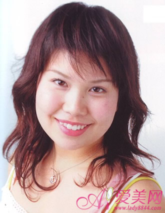 三角形脸型发型设计 三角形脸型发型设计